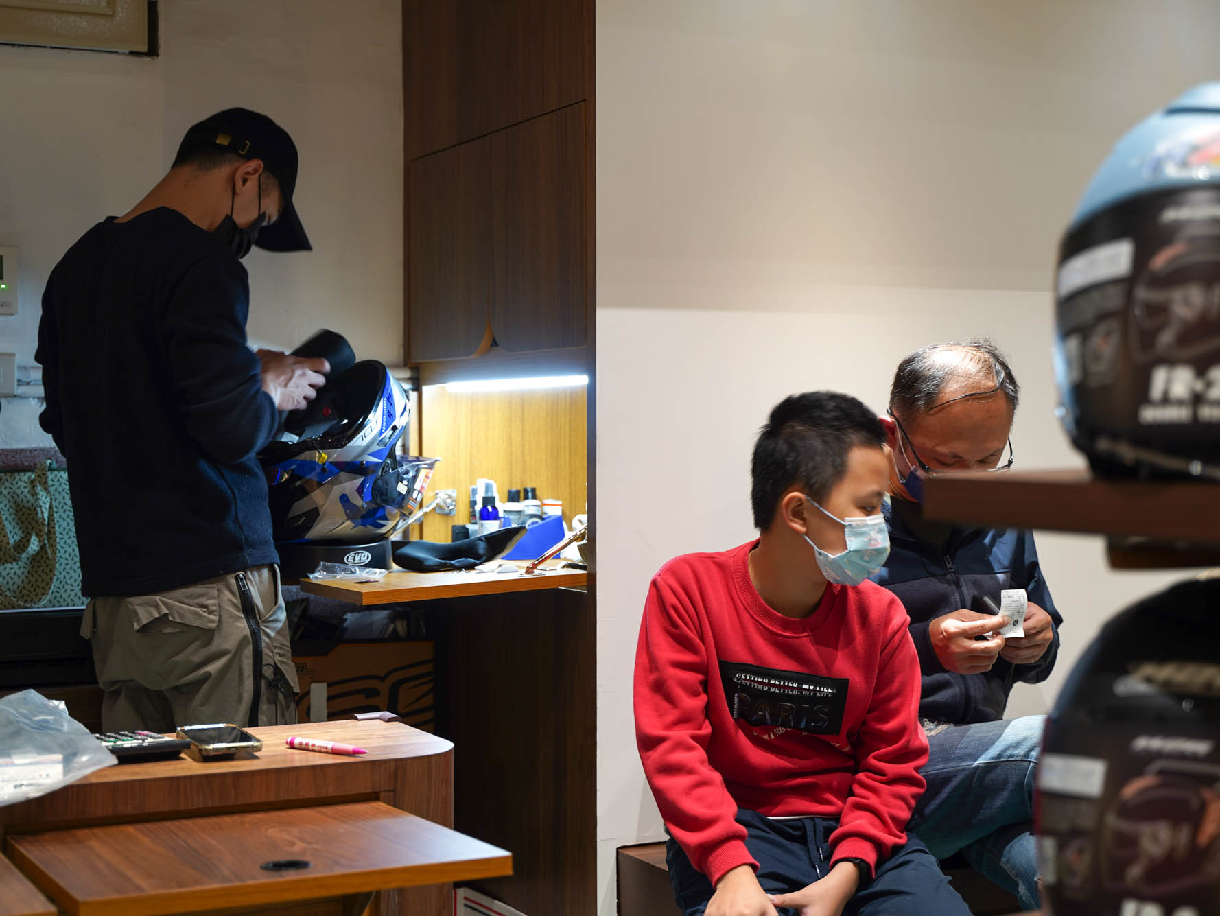 UNME Rebranding 品牌重塑設計作品-新兄弟帽店