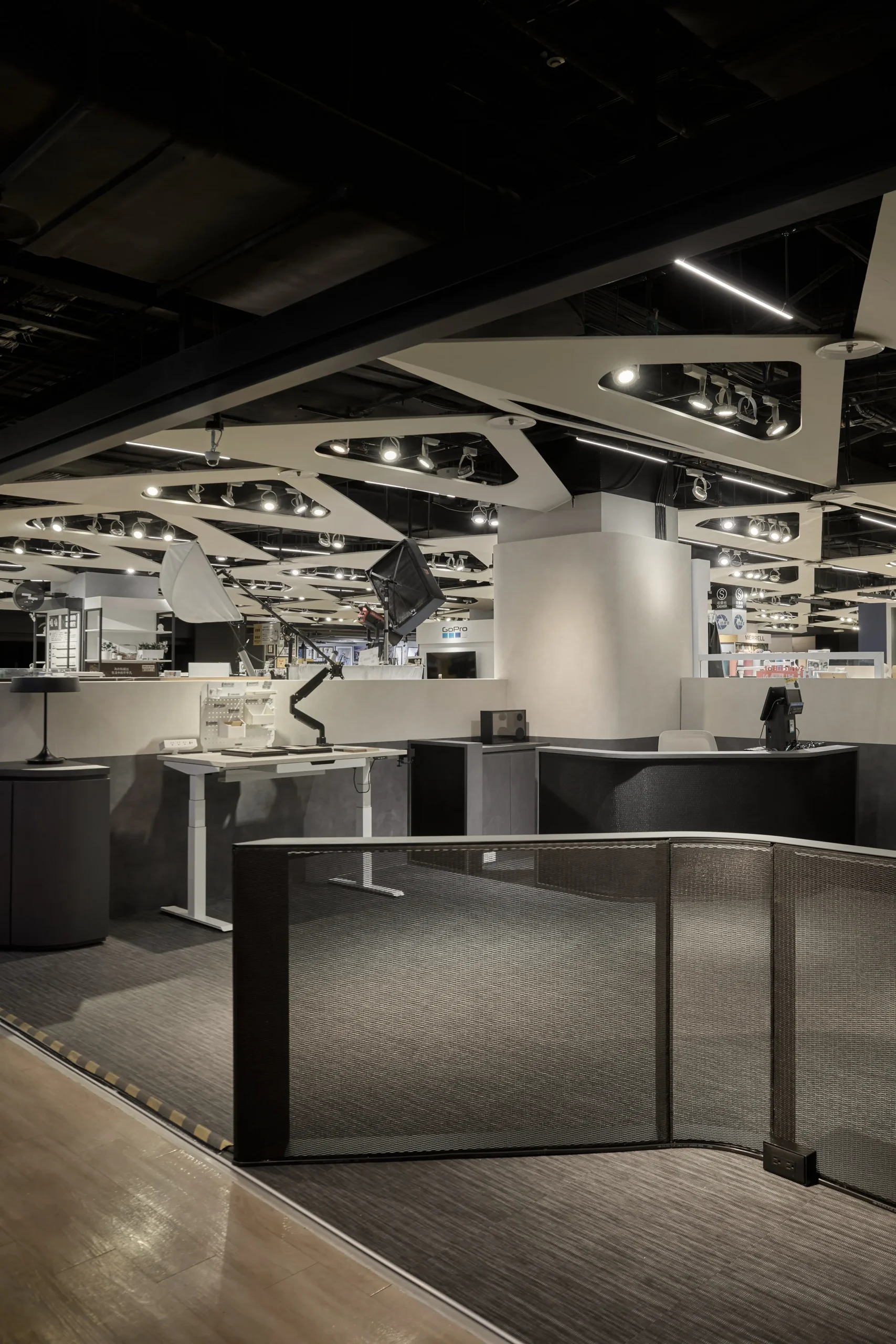 Backbone 櫃位設計