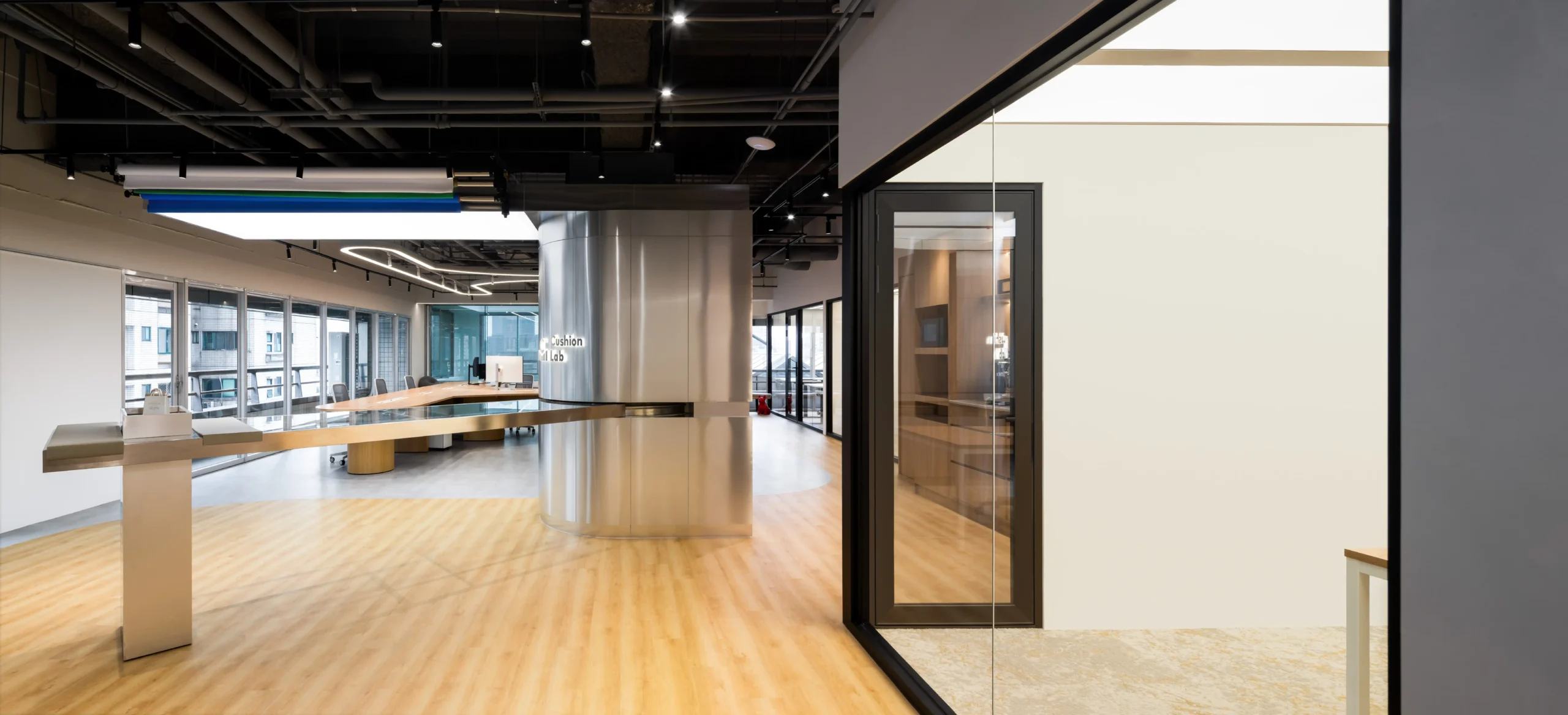 Cushion Lab 辦公室設計